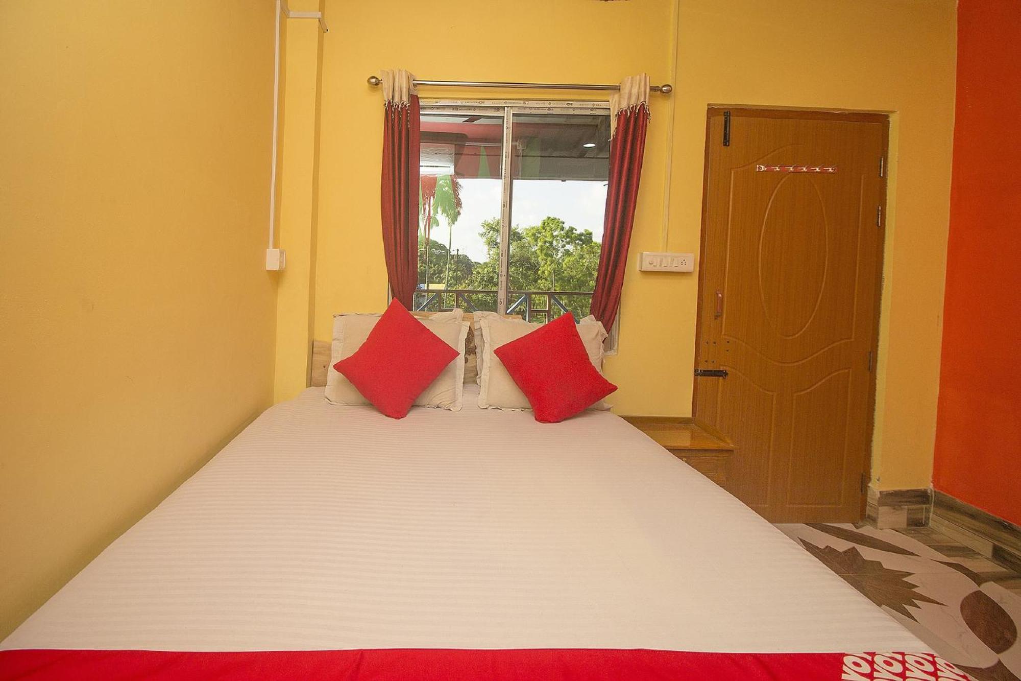 Hotel O Sandhana Homestay Rajabhat Khawa Esterno foto