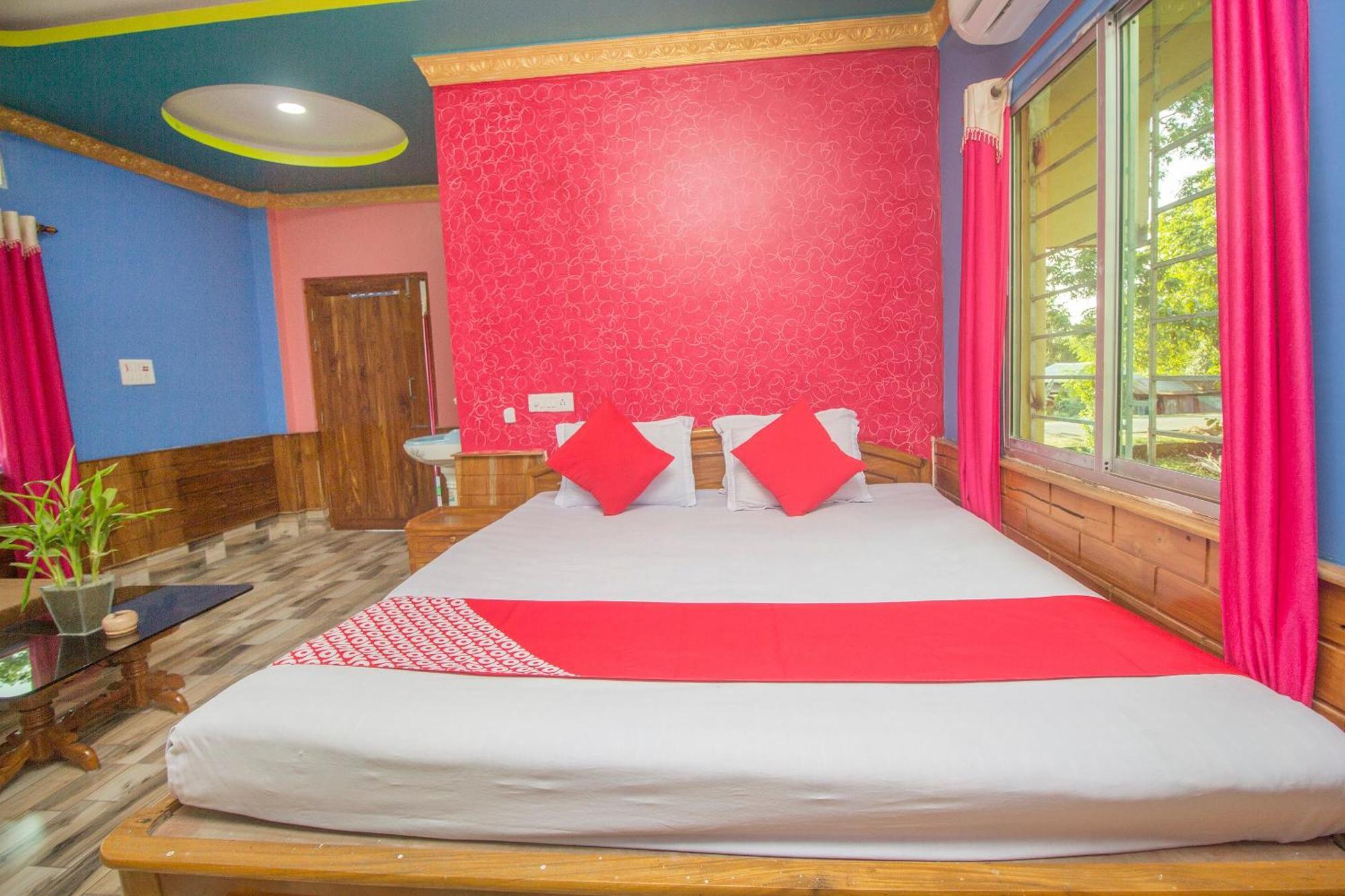 Hotel O Sandhana Homestay Rajabhat Khawa Esterno foto