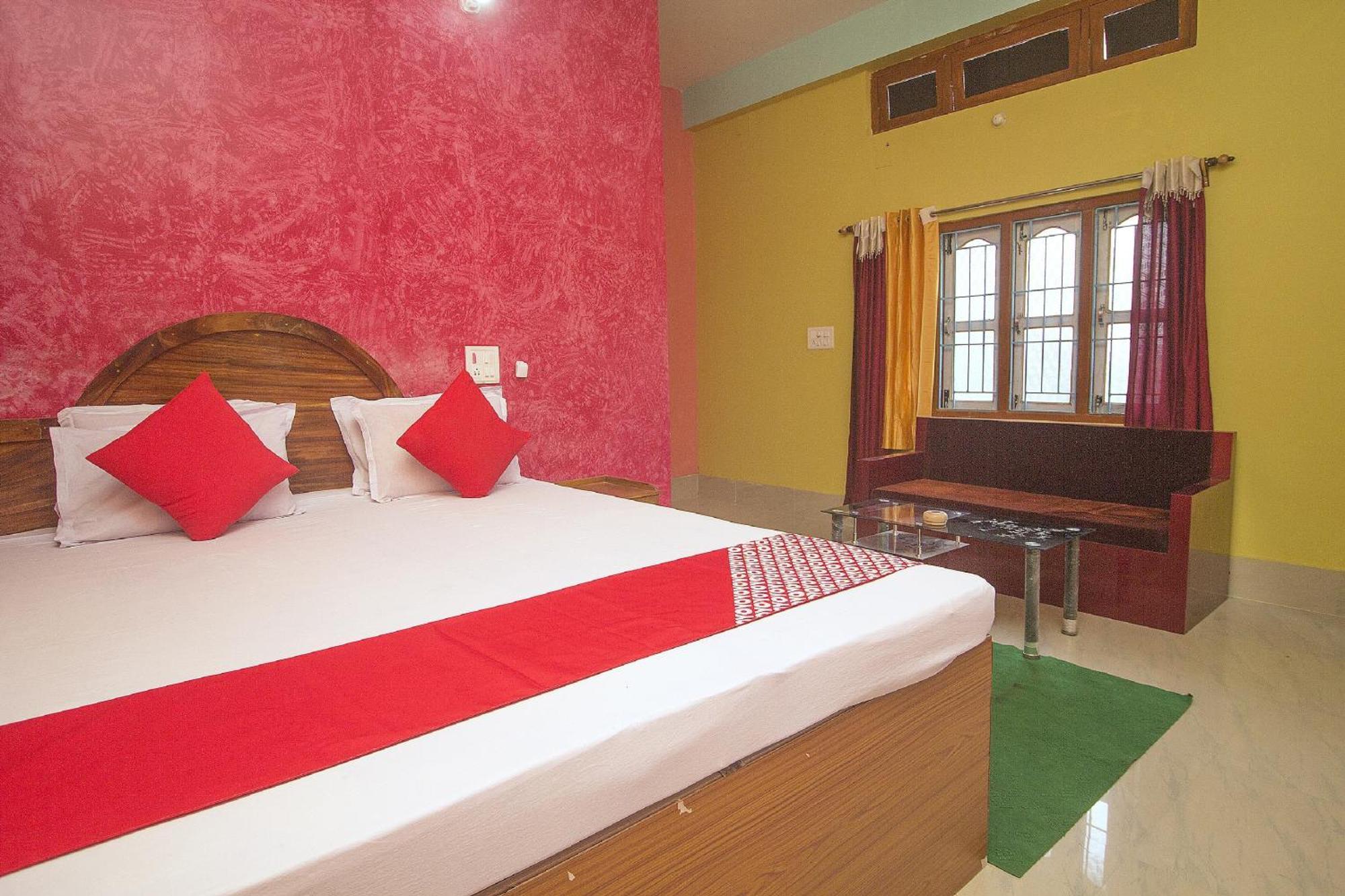 Hotel O Sandhana Homestay Rajabhat Khawa Esterno foto